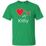 Luv'N my Kitty  T-Shirt